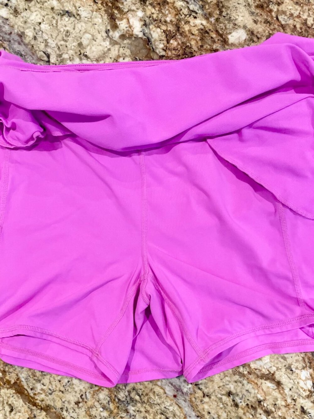 Lilly Pulitzer Luxletic Magenta Pleated Tennis Golf Pickleball Skort Medium - Picture 4 of 8